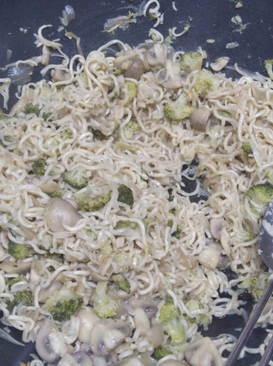 não_me_canso_disto_nuddles.jpg não_me_canso_disto_nuddles.jpg