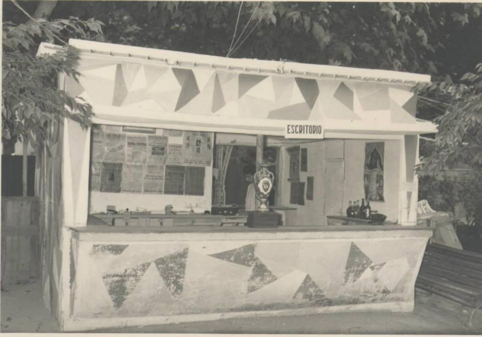 1385004_595909470444610_950629372_n.jpg 1385004_595909470444610_950629372_n.jpg