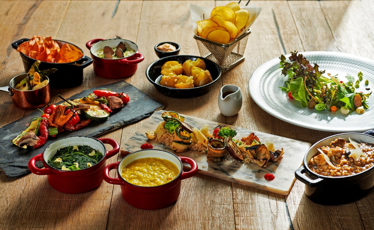 SOMOS Restaurant & Lounge