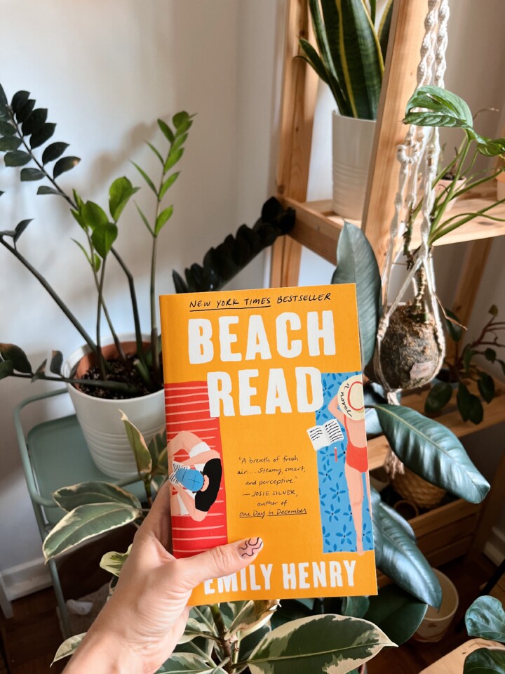 beach-read-emily-henry.JPG