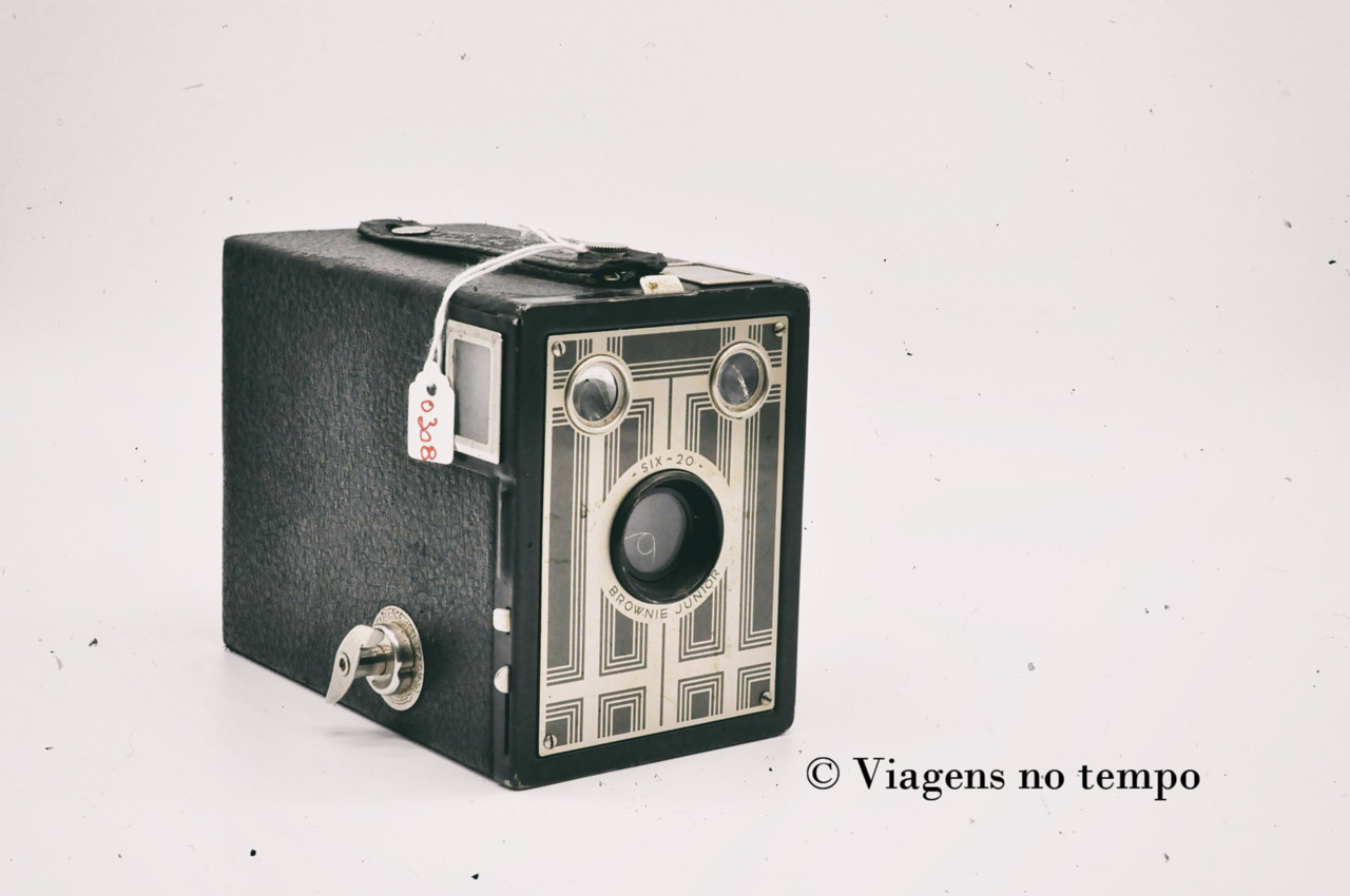 _DSC8861ab - Kodak Brownie Junior Six-20 (1934) - 
