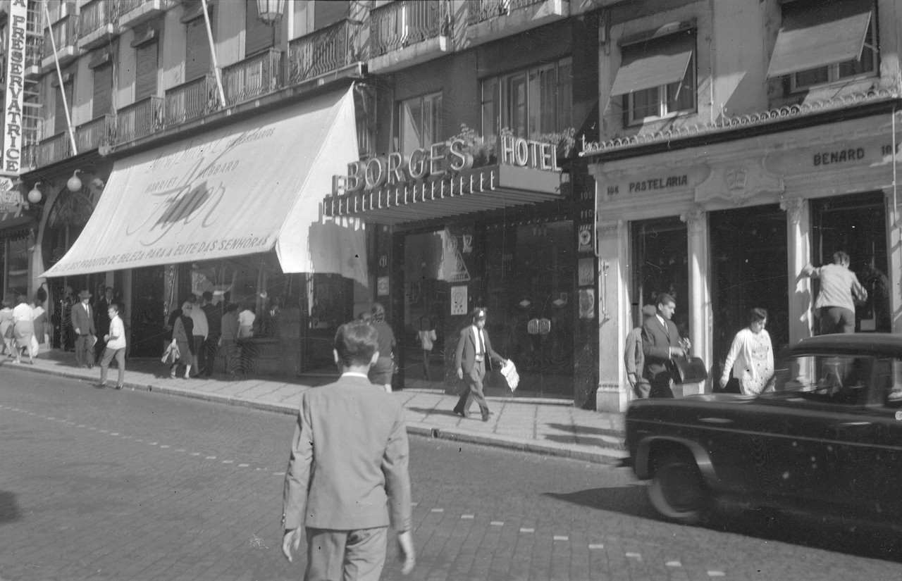 A Brasileira, o Hotel Borges e a Pastelaria Benard A Brasileira, o Hotel Borges e a Pastelaria Benard