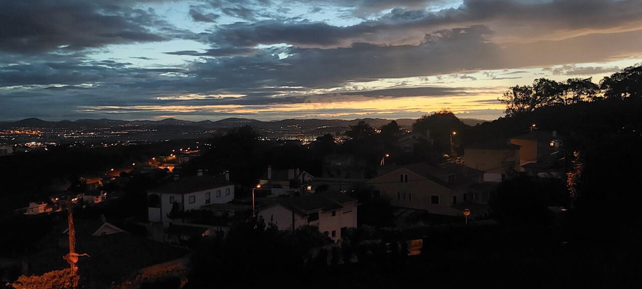 Tudo o que cabe numa hanela IV.jpg