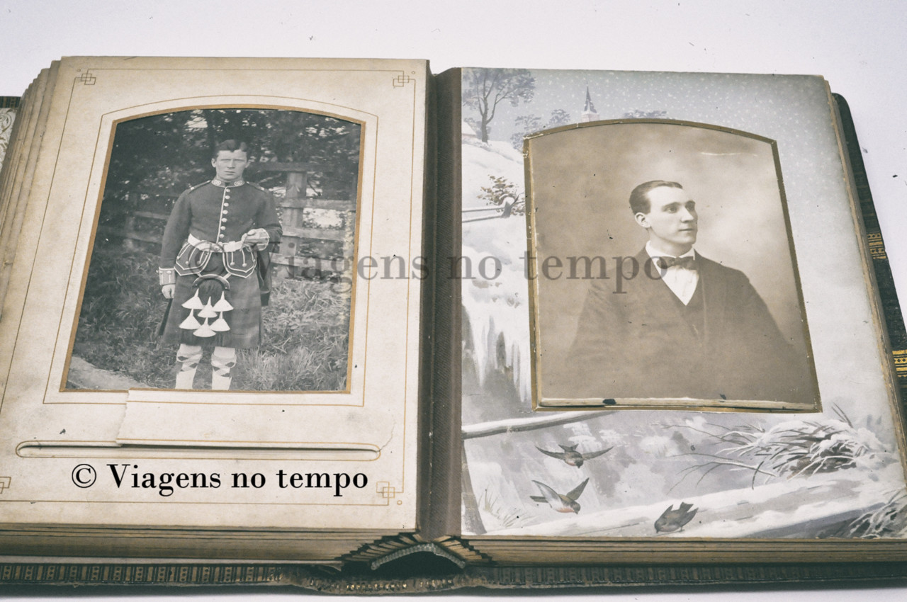 0346_DSC9124ab - Álbum em couro com 26 CDV's e 11