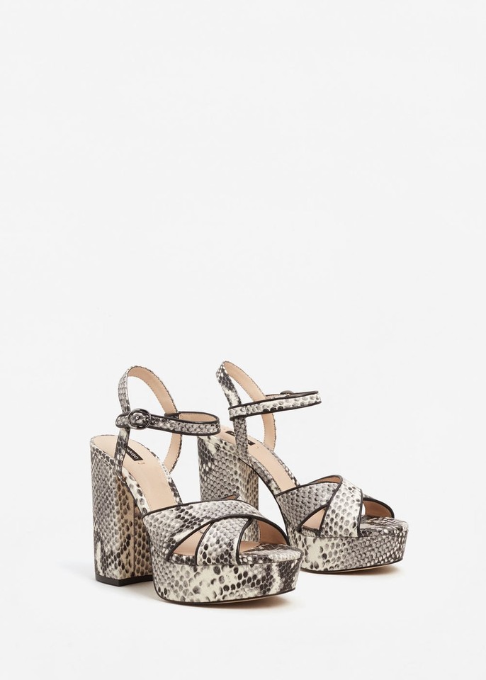 Sandálias pele 39.99 19.99.jpg