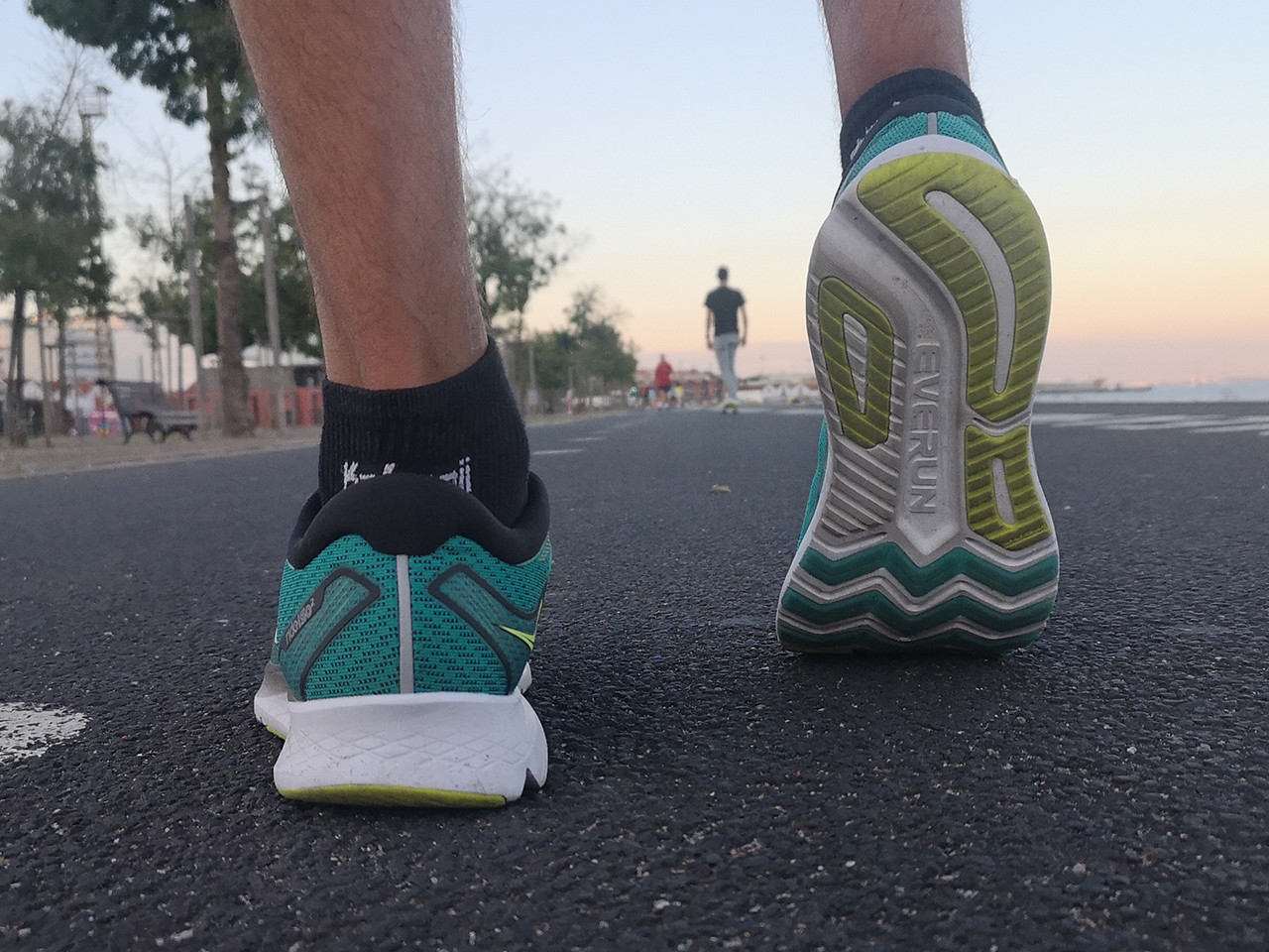 4_saucony_ride_iso2_sola_1.jpg 4_saucony_ride_iso2_sola_1.jpg