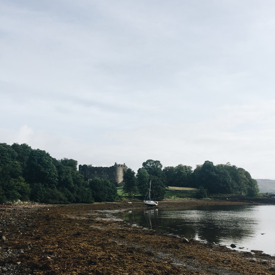 dunstaffnage-castle.jpg