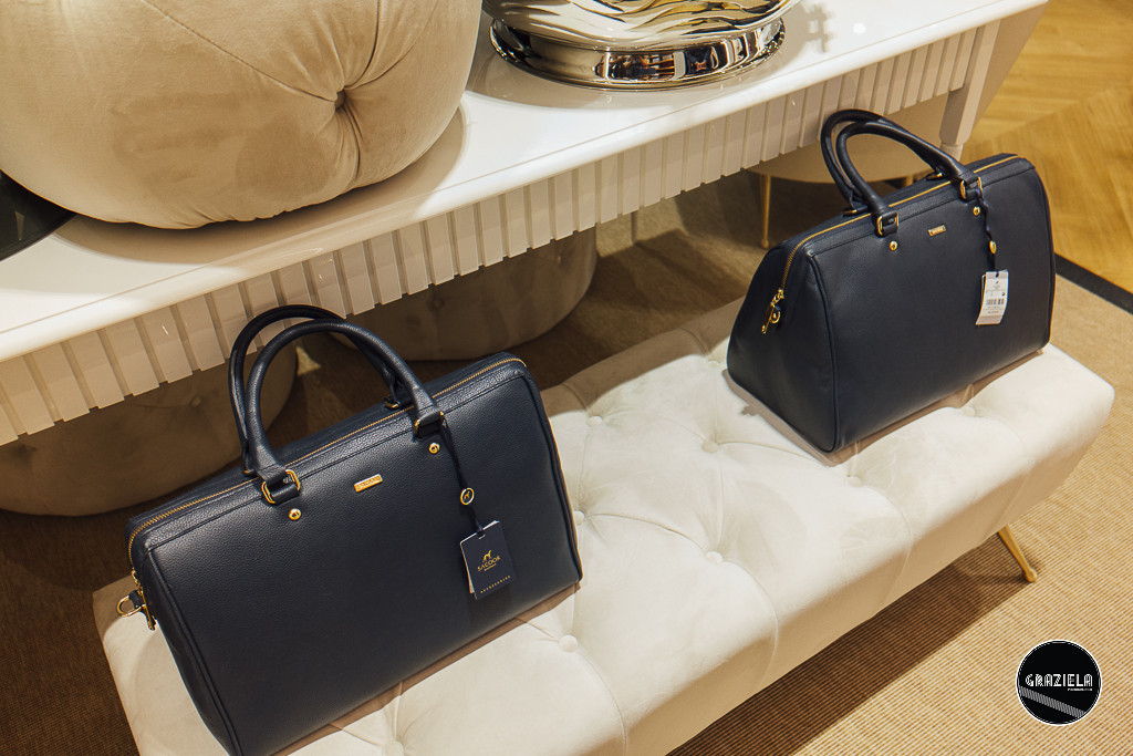 Sacoor_Brothers_FW2017_Graziela_Costa-4426.jpg Sacoor_Brothers_FW2017_Graziela_Costa-4426.jpg