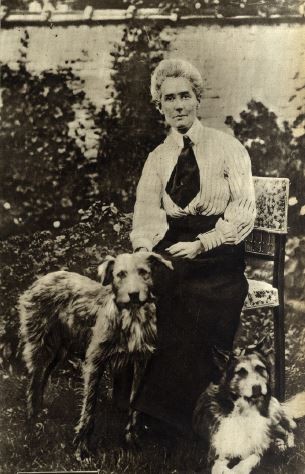 edith cravell.JPG edith cravell.JPG