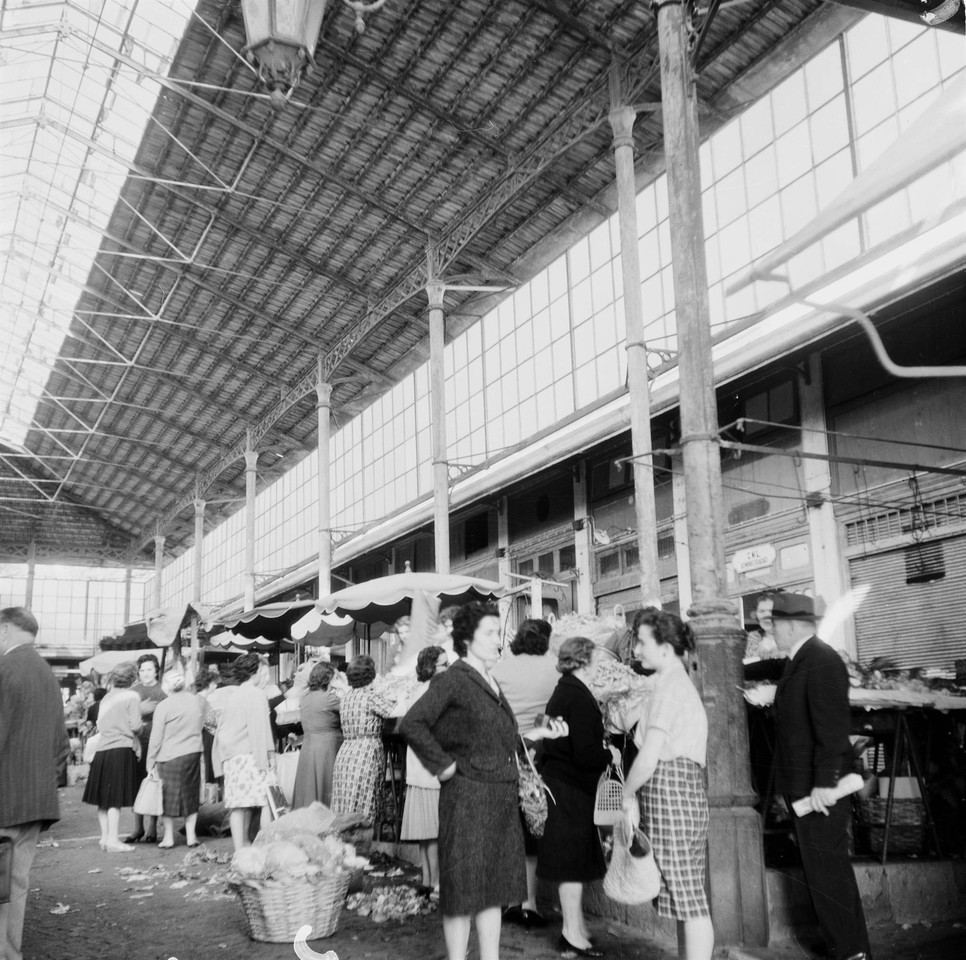 Mercado de Santa Clara, interior, 1967, foto de Va