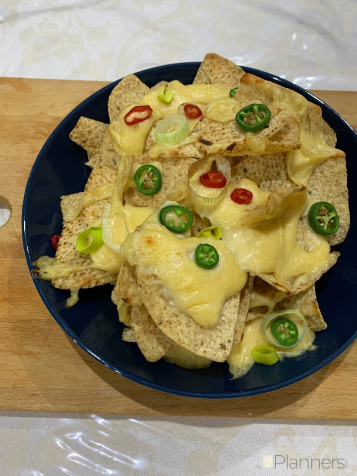 Cheesy Nachos Recipe - The2Planners