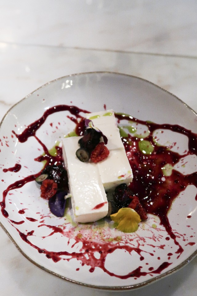 IMG_1925.jpg IMG_1925.jpg