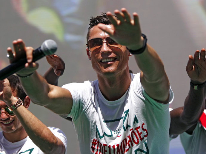 alx_esporte-festa-titulo-portugal-eurocopa-lisboa-