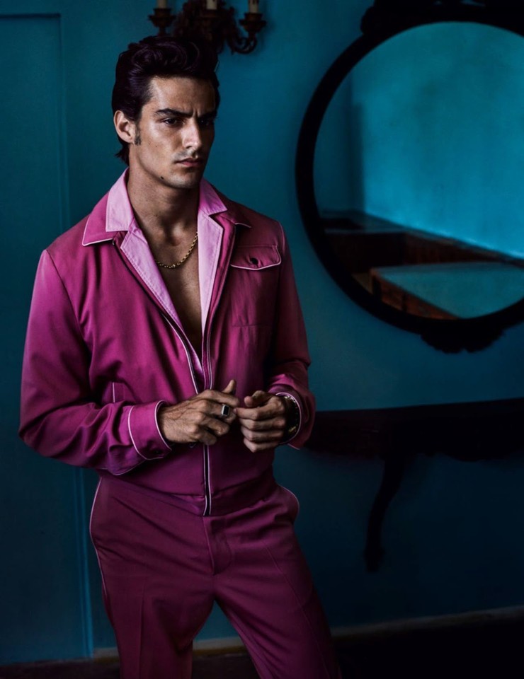 Vogue_Hommes_Spring_Summer_2017_City_of_Gods_22.jp