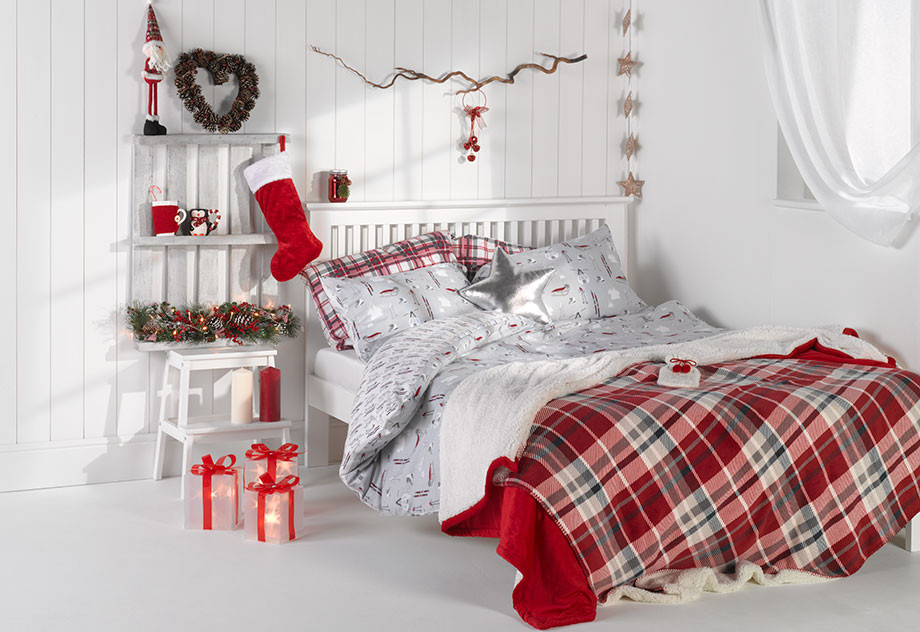 DBO_Primark_Christmas_Bedroom_920_632_Main_Image_1