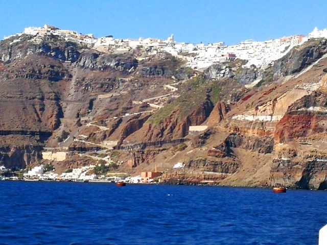 Santorini11.jpg