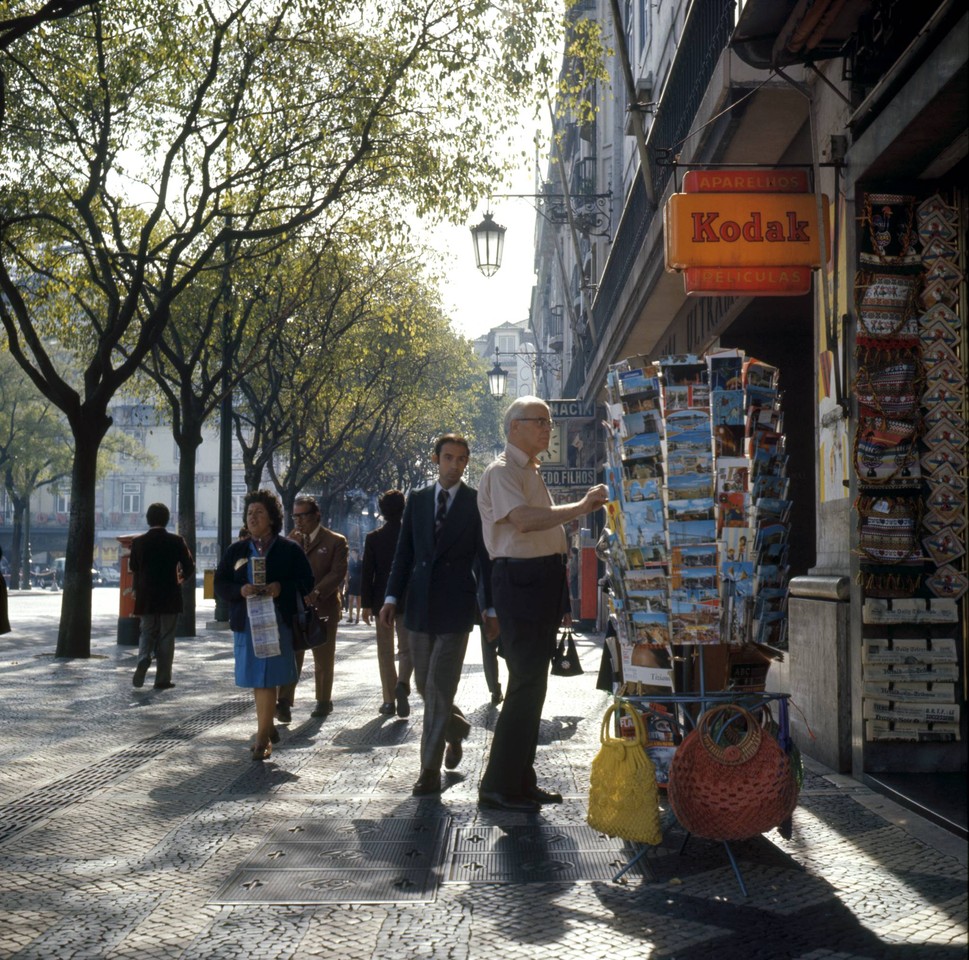 Rossio, Lisboa (A.Pastor, 1974)