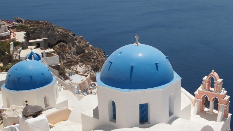 santorini.jpg