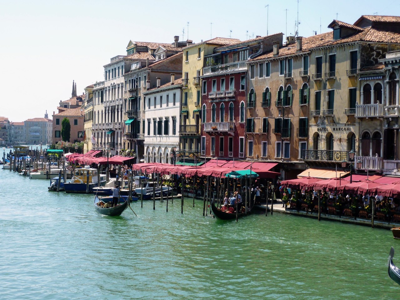 Canais de Veneza.JPG