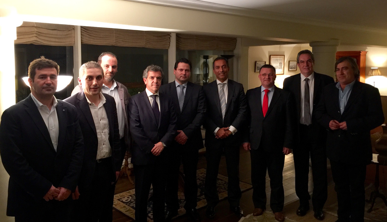 iPR0023.jpg iPR0023.jpg