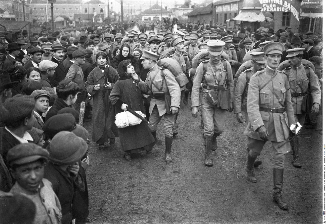 Cais de Santa Apolónia, embarque do Corpo Expedic Cais de Santa Apolónia, embarque do Corpo Expedic