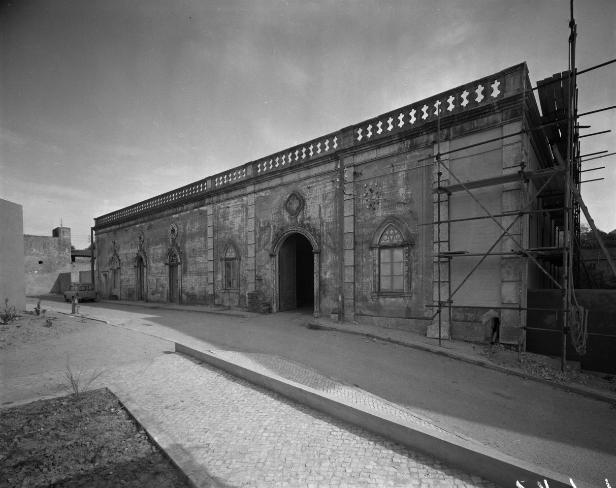 Entrada para as cocheiras do Seminário dos Franci