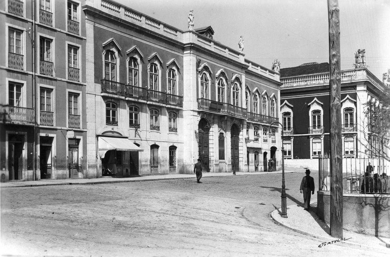 Palácio Sinel de Cordes.jpg Palácio Sinel de Cordes.jpg