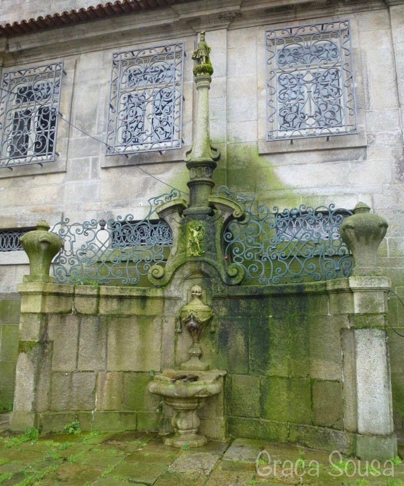 27267689_1198817643588198_27323618_o 2.jpg