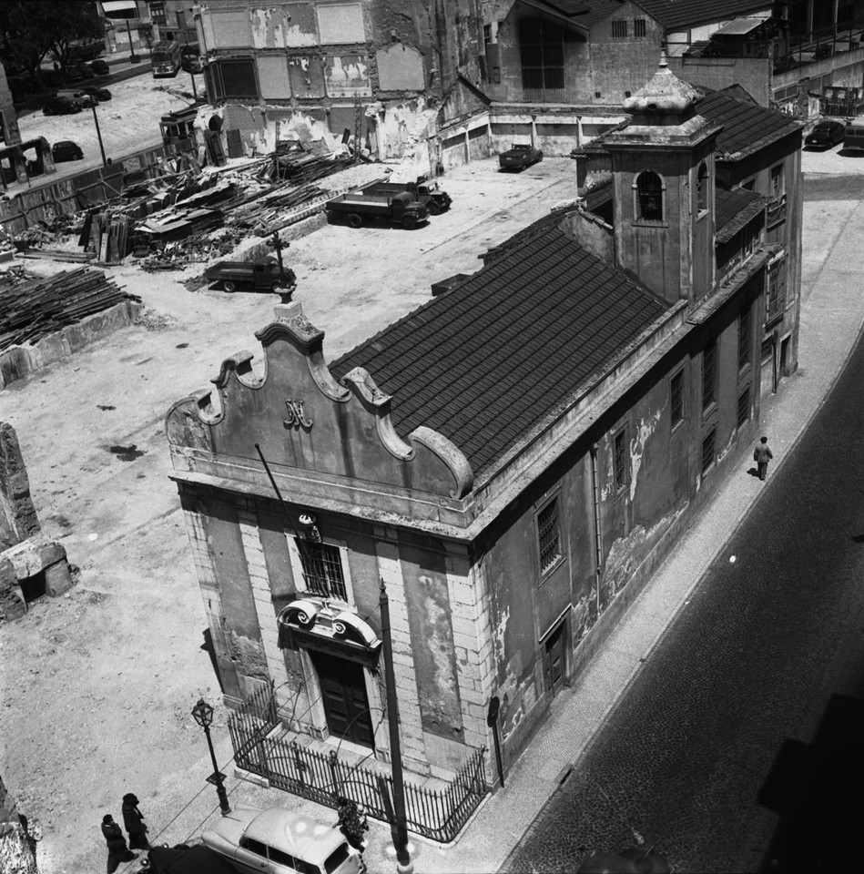 Ermida de Nossa Senhora da Saúde, 1958, foto de J