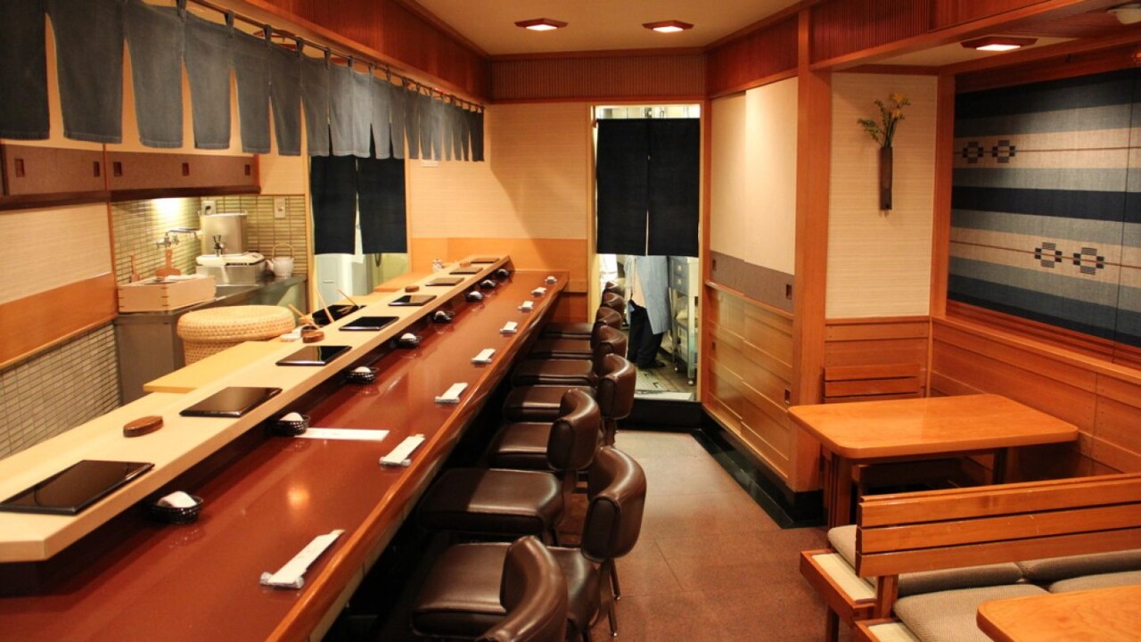 Sukiyabashi-Jiro-Honten-photo6017466518bfd-1440x81