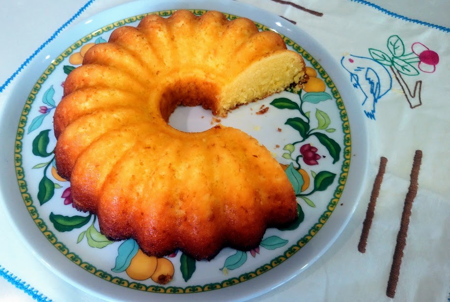 bolo de iogurte da alice.JPG