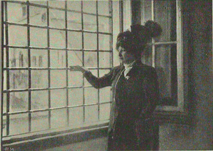 alice lawrence oram o occidente.GIF