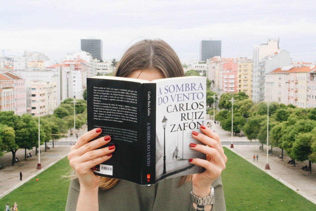 sombra-do-vento-carlos-ruiz-zafon.jpg