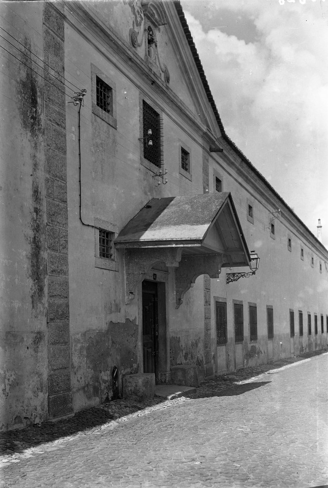 Convento de Santa Teresa de Jesus, alpendre da por