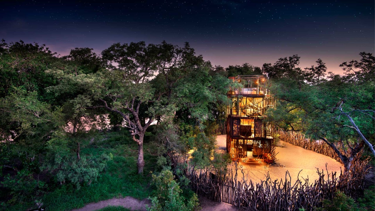 ngala-treehouse-andbeyond-southafrica.jpg