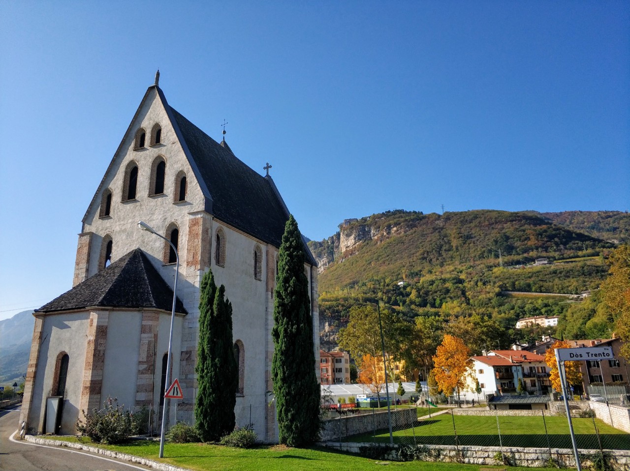 Capela em Doss Trento.jpg