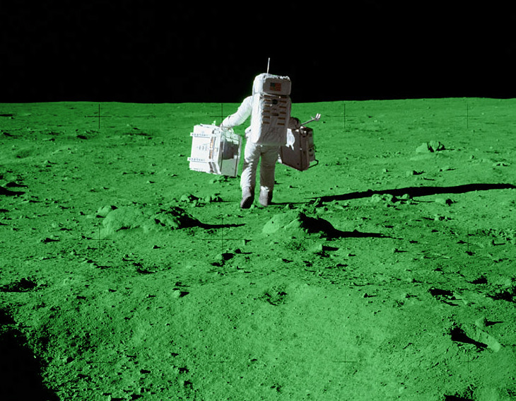 green-moon.jpg