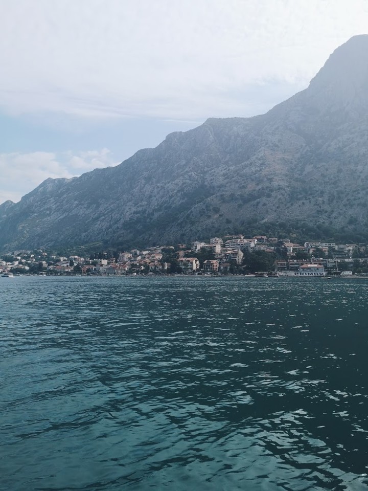 2018-08-22 11.45.08 1.jpg 2018-08-22 11.45.08 1.jpg