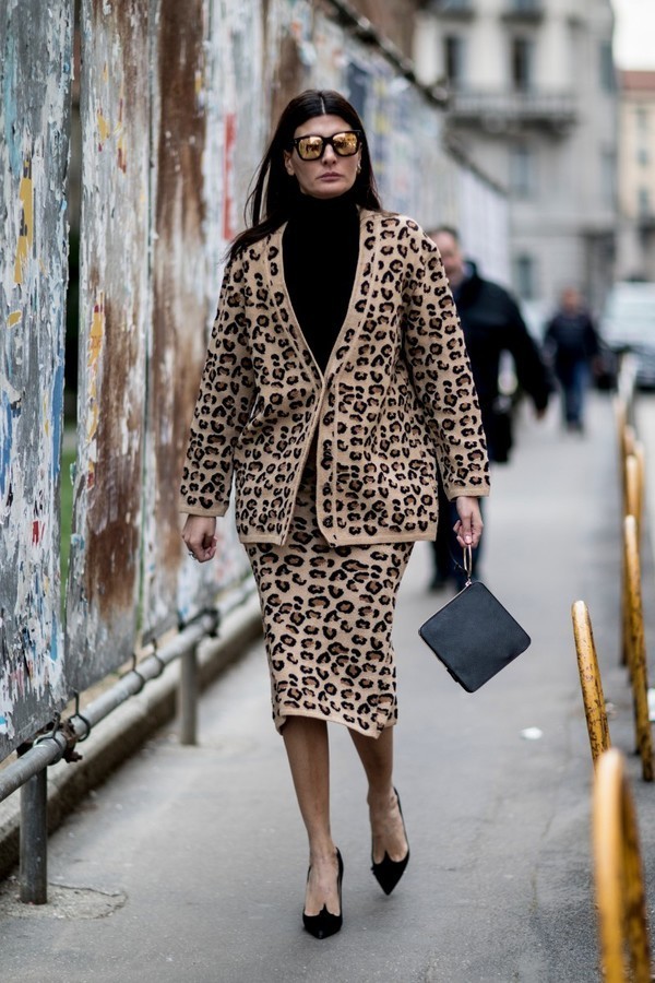 Vogue-Portugal-Street-Style-Cardigans (5).jpg Vogue-Portugal-Street-Style-Cardigans (5).jpg