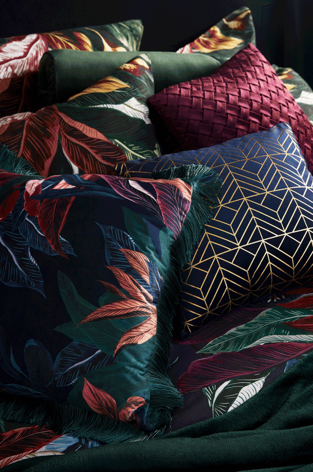 dark-forest-10.gif dark-forest-10.gif