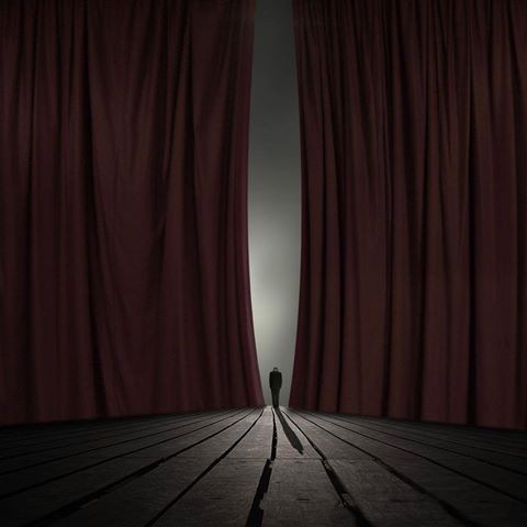 Fotografia de Phil Mckay (google).jpg