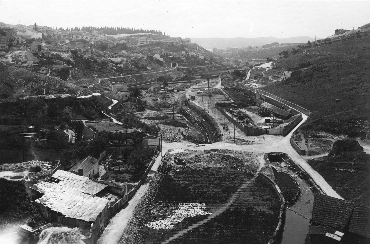 Vale de Alcântara, vista tirada do viaduto Duarte