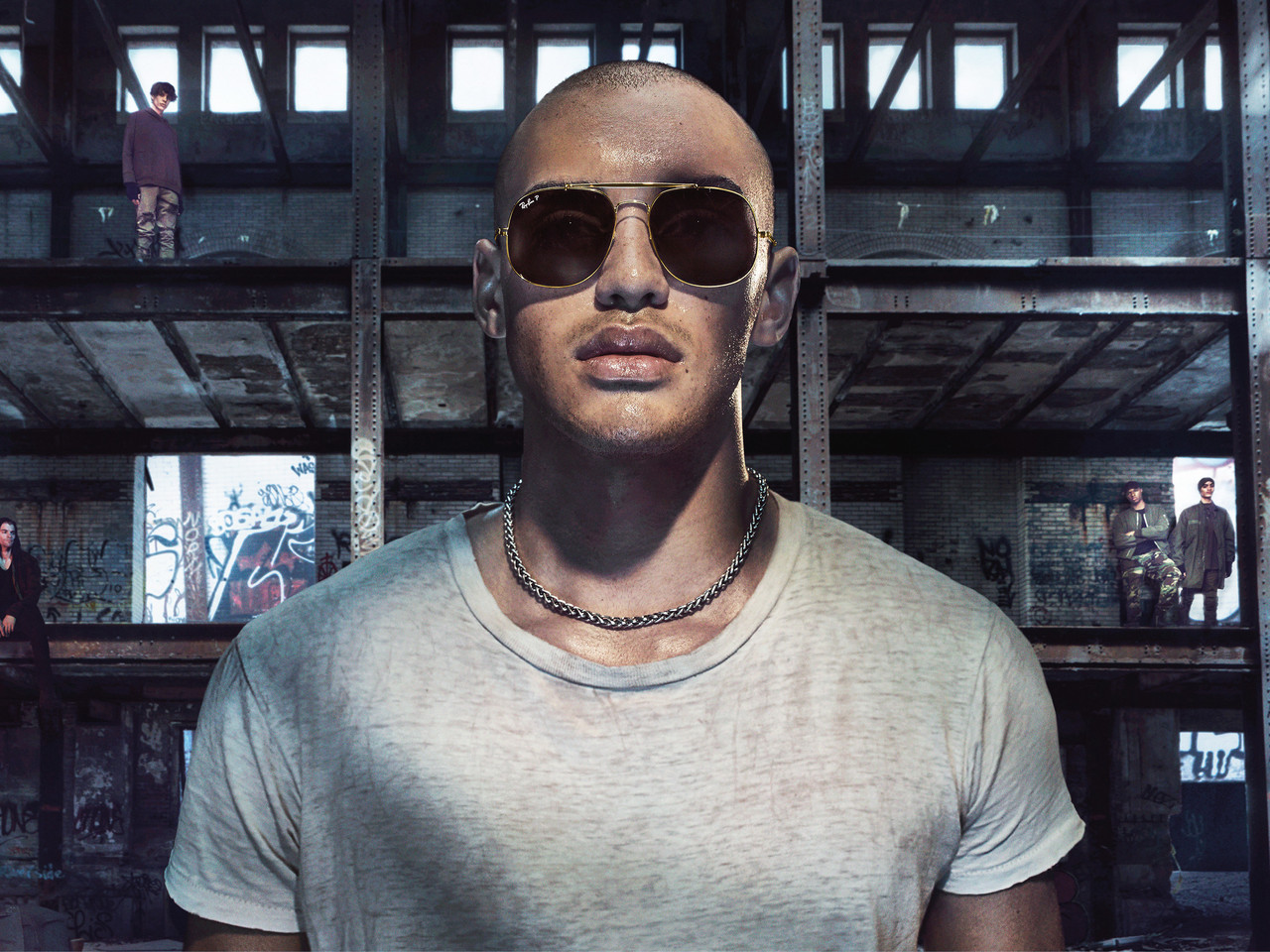 Ray-Ban_2017_Communication_Campaign_by_Steven_Klei Ray-Ban_2017_Communication_Campaign_by_Steven_Klei