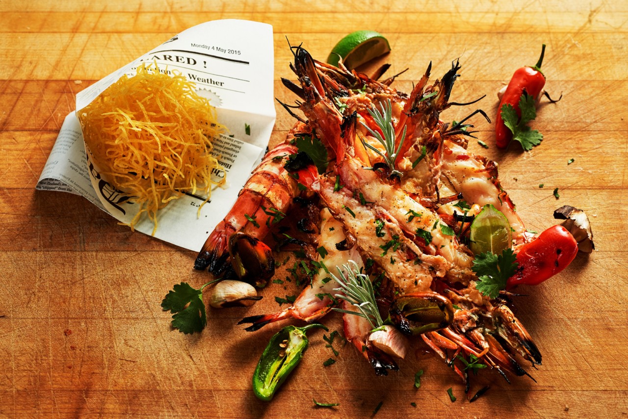 SOMOS Restaurant & Lounge