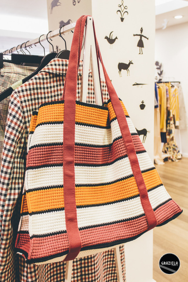 Benetton_Sisley_SS19-016505.jpg Benetton_Sisley_SS19-016505.jpg