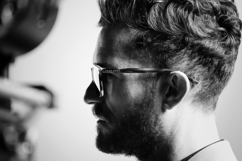 Behind-the-Scenes-Orlando-Bloom-BOSS-2020-Eyewear-