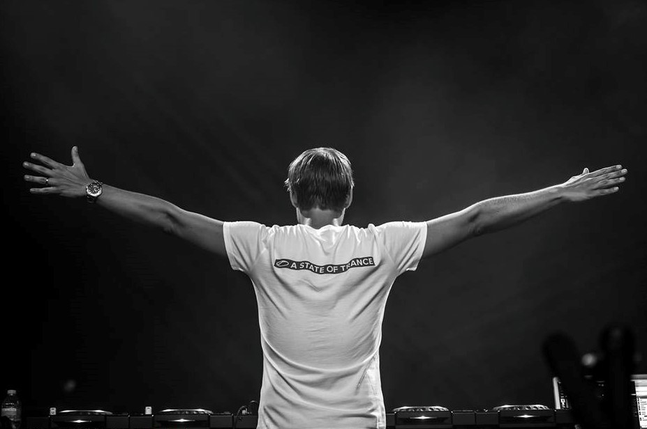 armin-van-buuren-a-state-of-trance-t-shirt.jpg