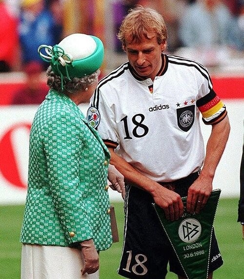 Alemanha venceu em terreno de Sua Majestade