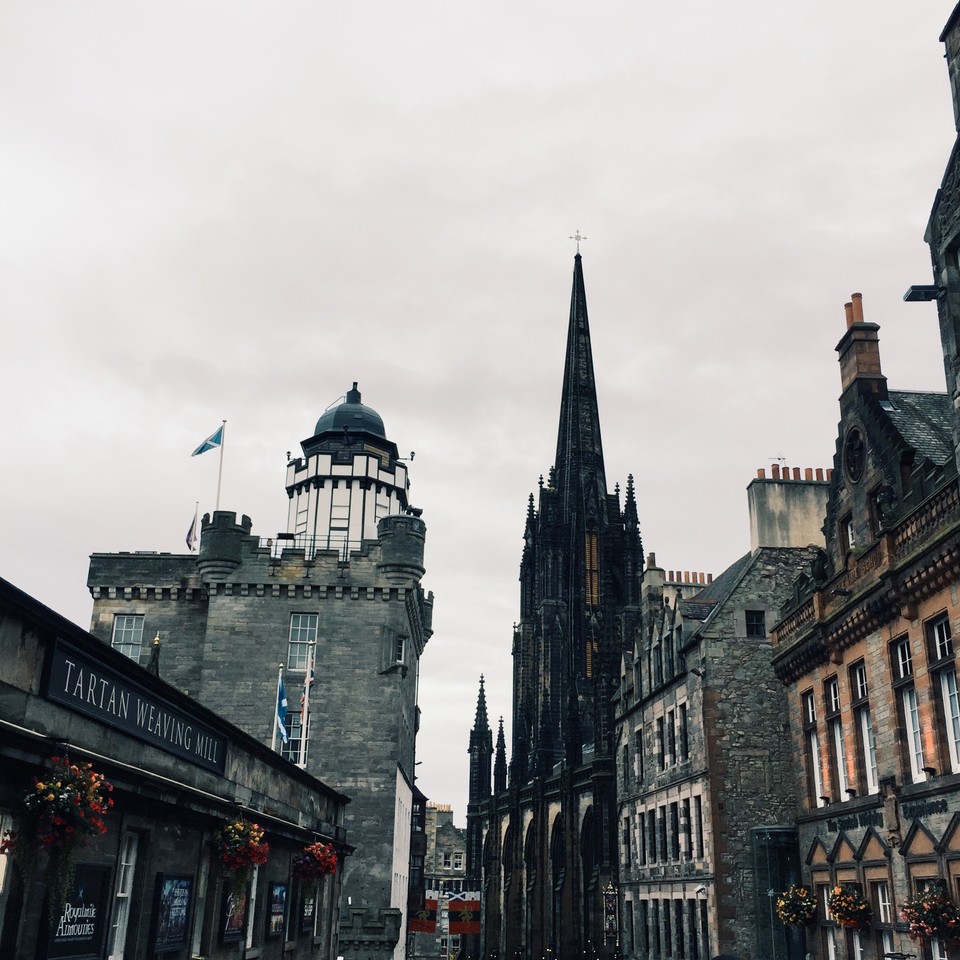 edinburgh-castle-1.jpg edinburgh-castle-1.jpg