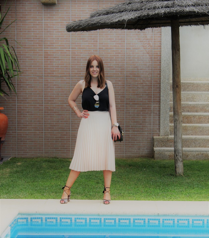 20512177_R5Vc3.jpeg 20512177_R5Vc3.jpeg